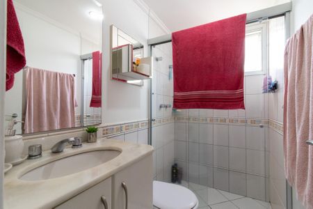 Apartamento à venda com 134m², 4 quartos e 3 vagas Apartamento à venda com 134m², 4 quartos e 3 vagasBanheiro 2