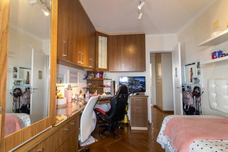 Apartamento à venda com 134m², 4 quartos e 3 vagas Apartamento à venda com 134m², 4 quartos e 3 vagasQuarto 3