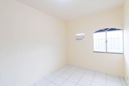 Sala de casa para alugar com 2 quartos, 50m² em Campo Grande, Rio de Janeiro