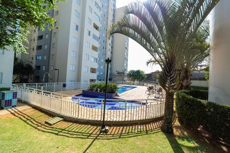 Apartamento à venda com 50m², 2 quartos e sem vagaÁrea comum - Piscina
