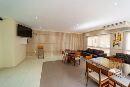 Apartamento à venda com 50m², 2 quartos e sem vagaÁrea comum - Salão de festas