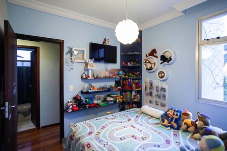 Apartamento à venda com 122m², 3 quartos e 2 vagas Apartamento à venda com 122m², 3 quartos e 2 vagasQuarto 2