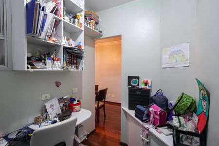 Apartamento à venda com 122m², 3 quartos e 2 vagas Apartamento à venda com 122m², 3 quartos e 2 vagasEscritório