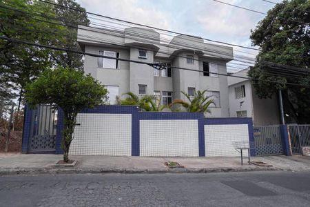 Apartamento à venda com 122m², 3 quartos e 2 vagas Apartamento à venda com 122m², 3 quartos e 2 vagasFachada