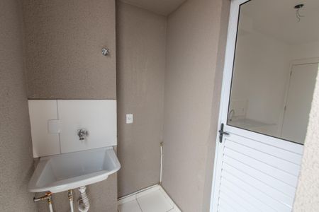 Apartamento à venda com 39m², 2 quartos e sem vaga Apartamento à venda com 39m², 2 quartos e sem vagaÁrea de serviço