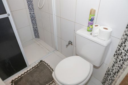 Apartamento para alugar com 66m², 2 quartos e sem vagaBanheiro