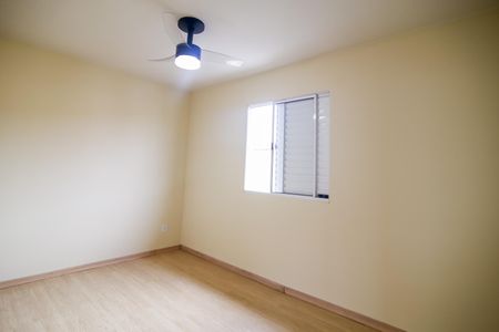 quarto 1 de apartamento para alugar com 2 quartos, 45m² em Jardim dos Colibris, Indaiatuba