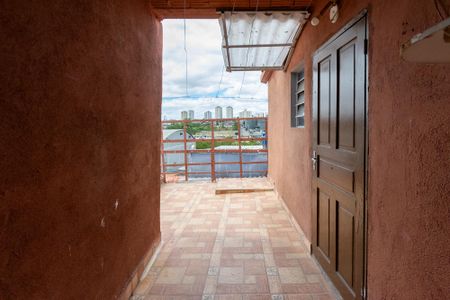 Casa à venda com 40m², 2 quartos e sem vaga Casa à venda com 40m², 2 quartos e sem vagaQuintal