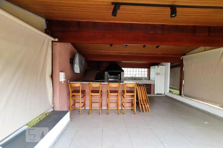 Apartamento para alugar com 144m², 3 quartos e 3 vagas Apartamento para alugar com 144m², 3 quartos e 3 vagasÁrea comum - Churrasqueira