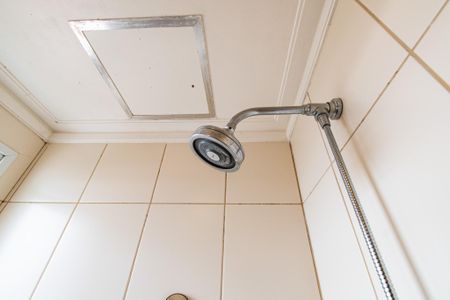 Apartamento para alugar com 144m², 3 quartos e 3 vagas Apartamento para alugar com 144m², 3 quartos e 3 vagasBanheiro da suíte