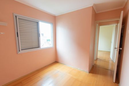 Apartamento à venda com 57m², 2 quartos e 1 vagaQuarto 2