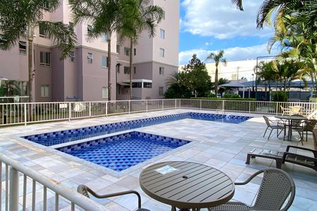 Apartamento à venda com 69m², 3 quartos e 2 vagas Apartamento à venda com 69m², 3 quartos e 2 vagasÁrea comum - Piscina