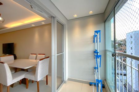 Apartamento à venda com 69m², 3 quartos e 2 vagas Apartamento à venda com 69m², 3 quartos e 2 vagasVaranda da Sala