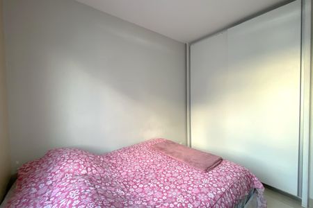 Apartamento à venda com 69m², 3 quartos e 2 vagas Apartamento à venda com 69m², 3 quartos e 2 vagasQuarto