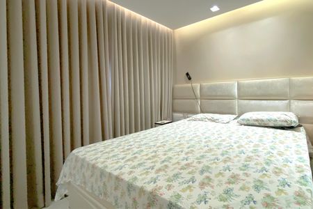 Apartamento à venda com 69m², 3 quartos e 2 vagas Apartamento à venda com 69m², 3 quartos e 2 vagasSuíte