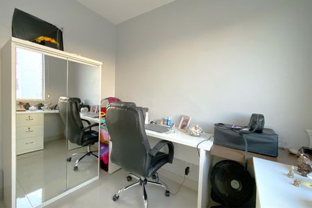 Apartamento à venda com 69m², 3 quartos e 2 vagas Apartamento à venda com 69m², 3 quartos e 2 vagasQuarto 2