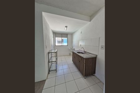Cozinha de apartamento à venda com 2 quartos, 49m² em Vila Nova, Porto Alegre
