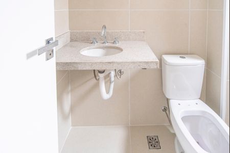 Apartamento à venda com 92m², 2 quartos e 2 vagas Apartamento à venda com 92m², 2 quartos e 2 vagasbanheiro do Quarto 1