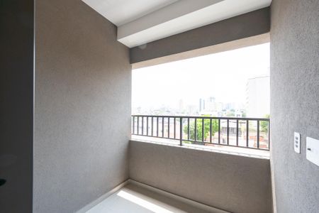 Studio para alugar com 39m², 1 quarto e sem vaga Studio para alugar com 39m², 1 quarto e sem vagaVaranda