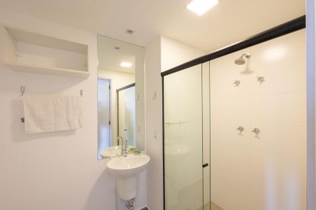 Studio para alugar com 39m², 1 quarto e sem vaga Studio para alugar com 39m², 1 quarto e sem vagaBanheiro Social