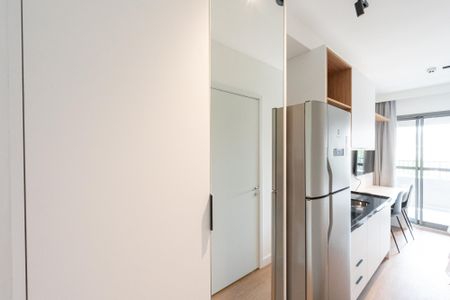 Studio para alugar com 39m², 1 quarto e sem vaga Studio para alugar com 39m², 1 quarto e sem vagaCozinha