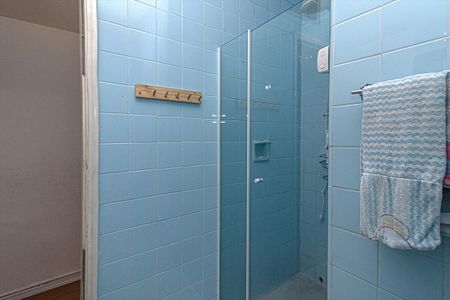 Casa à venda com 110m², 2 quartos e 1 vagabanheiro social_3