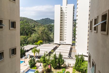 Apartamento à venda com 139m², 3 quartos e 2 vagas Apartamento à venda com 139m², 3 quartos e 2 vagasVista da Área de Serviço