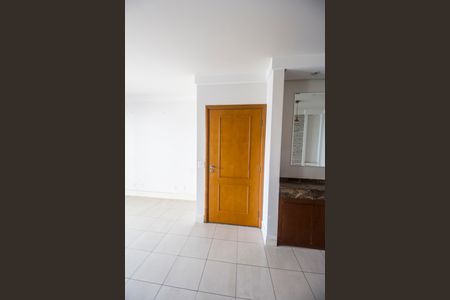 Apartamento à venda com 139m², 3 quartos e 2 vagas Apartamento à venda com 139m², 3 quartos e 2 vagasEntrada