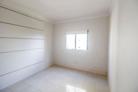 Apartamento à venda com 139m², 3 quartos e 2 vagas Apartamento à venda com 139m², 3 quartos e 2 vagasSuíte