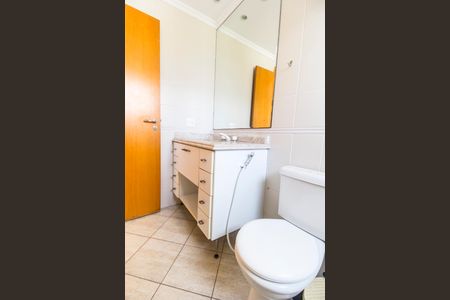 Apartamento à venda com 139m², 3 quartos e 2 vagas Apartamento à venda com 139m², 3 quartos e 2 vagasBanheiro da Suíte