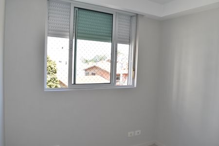 Quarto 2 de apartamento para alugar com 2 quartos, 135m² em Tingui, Curitiba