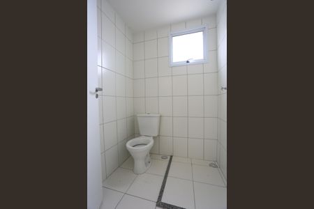 Apartamento à venda com 42m², 2 quartos e 1 vaga Apartamento à venda com 42m², 2 quartos e 1 vagaBanheiro