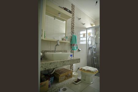 Casa à venda com 192m², 3 quartos e 3 vagasBanheiro da Suíte 