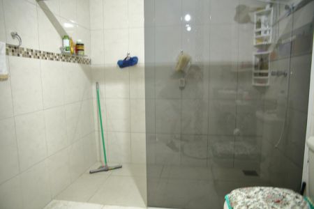 Casa à venda com 192m², 3 quartos e 3 vagasBanheiro Social