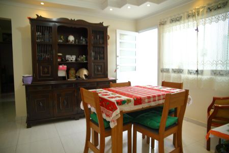 Casa à venda com 192m², 3 quartos e 3 vagasCopa