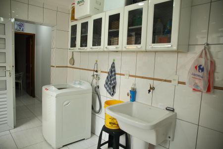 Casa à venda com 192m², 3 quartos e 3 vagasÁrea de Serviço