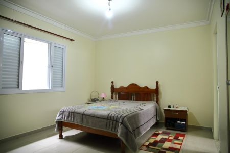 Casa à venda com 192m², 3 quartos e 3 vagasSuíte