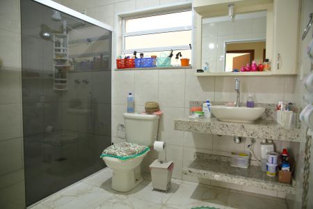 Casa à venda com 192m², 3 quartos e 3 vagasBanheiro Social