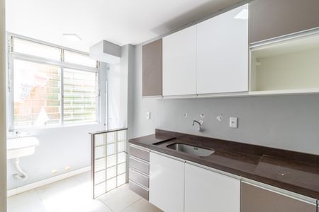 Apartamento à venda com 48m², 2 quartos e sem vagaCozinha e Área de Serviço