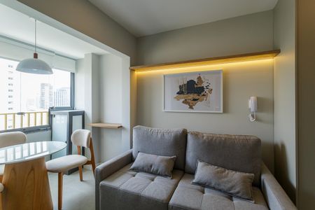 Sala de apartamento para alugar com 1 quarto, 26m² em Vila Olímpia, São Paulo