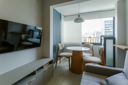 Sala de apartamento para alugar com 1 quarto, 26m² em Vila Olímpia, São Paulo