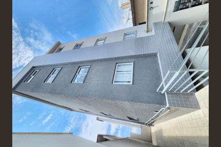 Fachada de apartamento à venda com 2 quartos, 57m² em Vila Amaral, Belo Horizonte