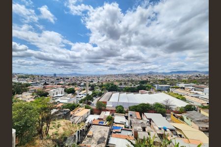 Vista quarto 2 de apartamento à venda com 2 quartos, 59m² em Vila Amaral, Belo Horizonte