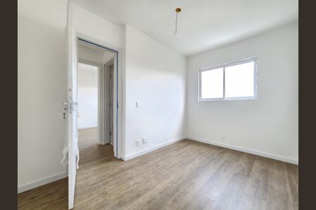 Quarto 1 de apartamento à venda com 2 quartos, 56m² em Vila Amaral, Belo Horizonte
