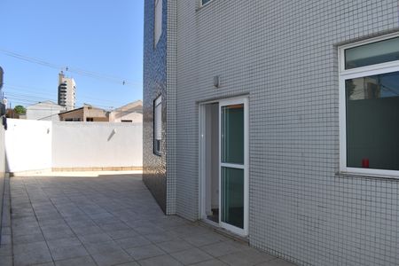 Área externa - Varanda de apartamento para alugar com 2 quartos, 119m² em Tingui, Curitiba