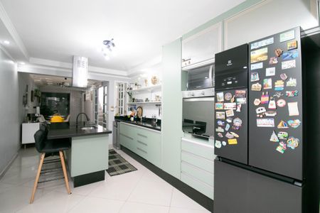 Casa à venda com 140m², 2 quartos e 1 vagaSala