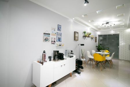 Casa à venda com 140m², 2 quartos e 1 vagaSala de Jantar