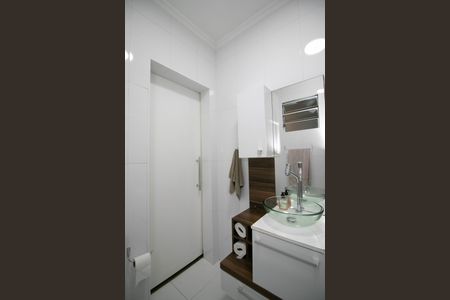 Casa à venda com 140m², 2 quartos e 1 vagaBanheiro 3