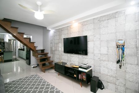 Casa à venda com 140m², 2 quartos e 1 vagaSala