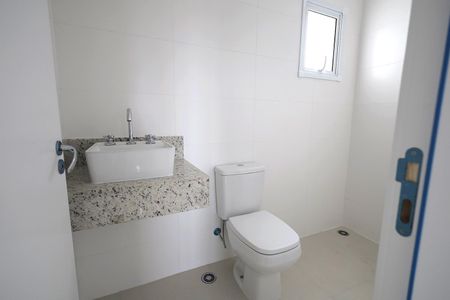 Apartamento à venda com 69m², 2 quartos e 2 vagas Apartamento à venda com 69m², 2 quartos e 2 vagasBanheiro Social